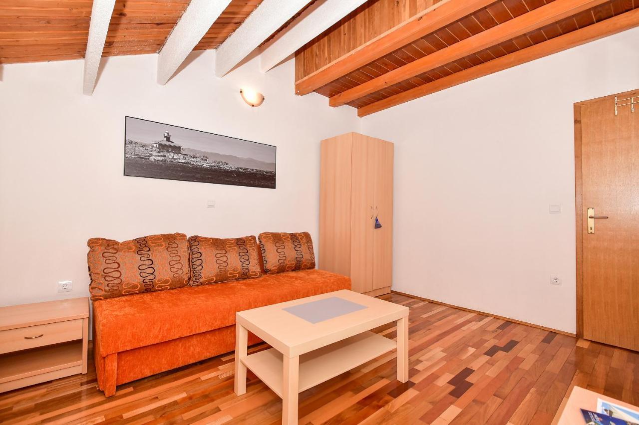 מאקרסקה Apartmani Mate מראה חיצוני תמונה