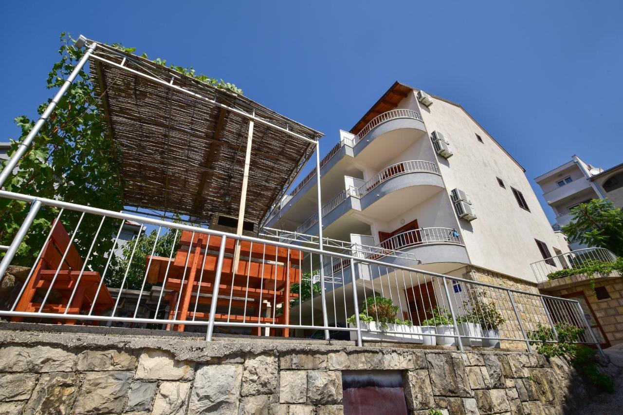 מאקרסקה Apartmani Mate מראה חיצוני תמונה